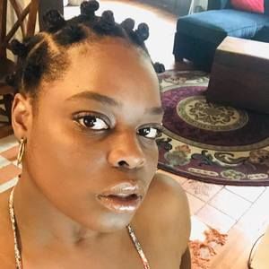 Meet your Posher, Janney